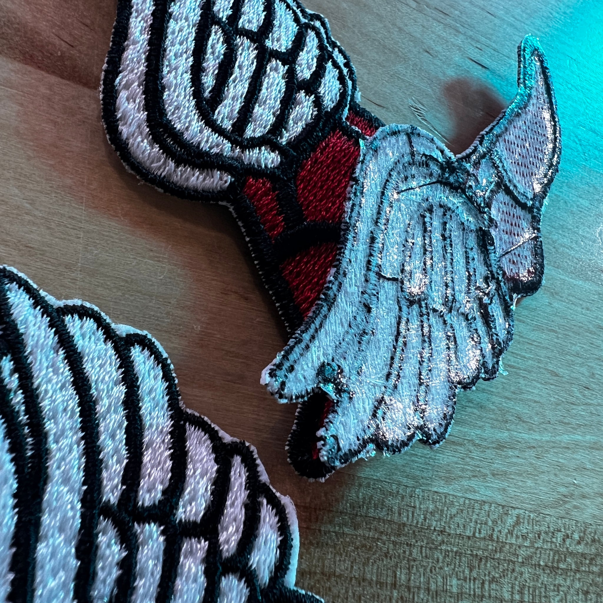 Winged Track Feet Embroidery Patches (4 Pack) – Allan A Wade