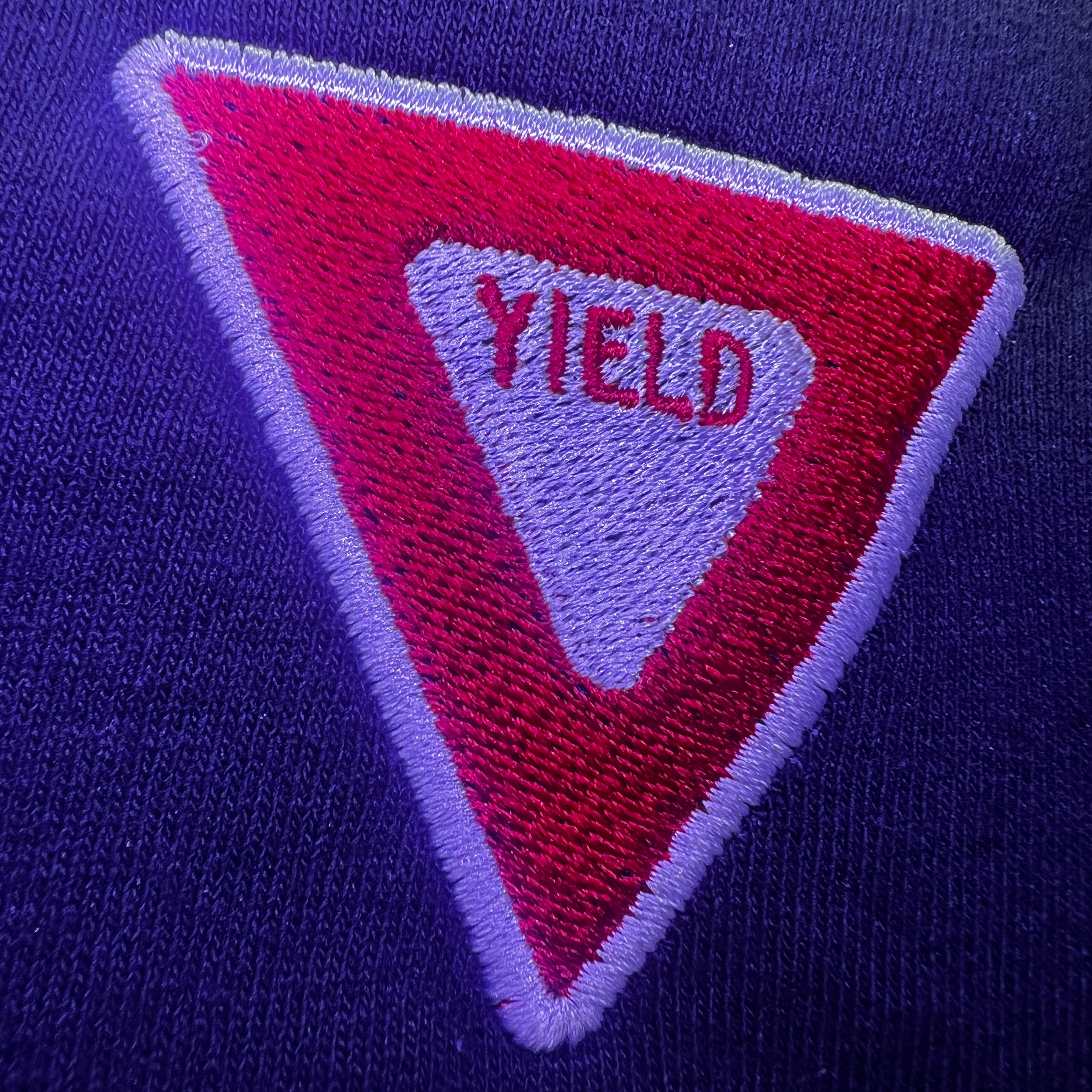 .DST Yeild Sign Embroidery Design