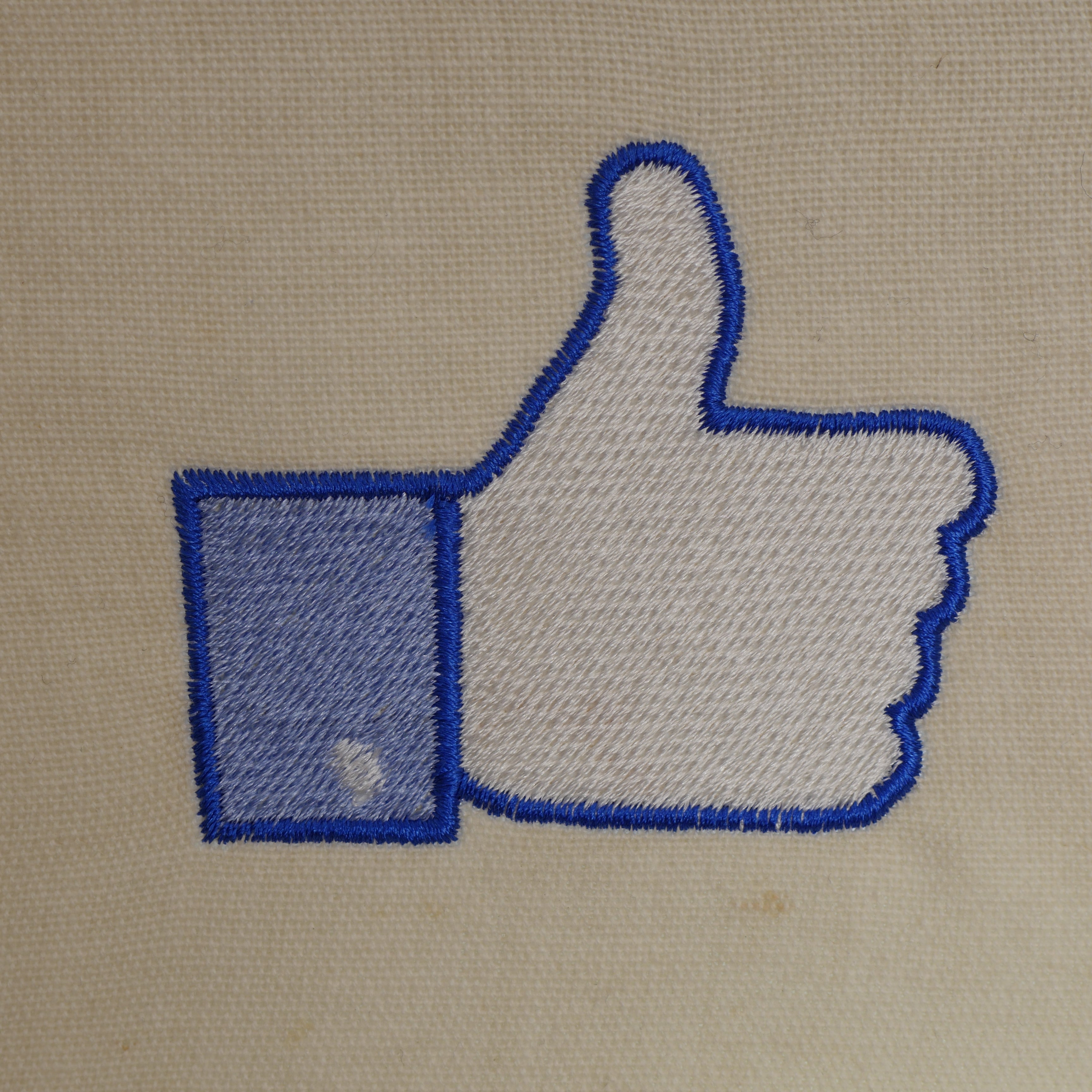 Facebook Thumbs Up Embroidery Design