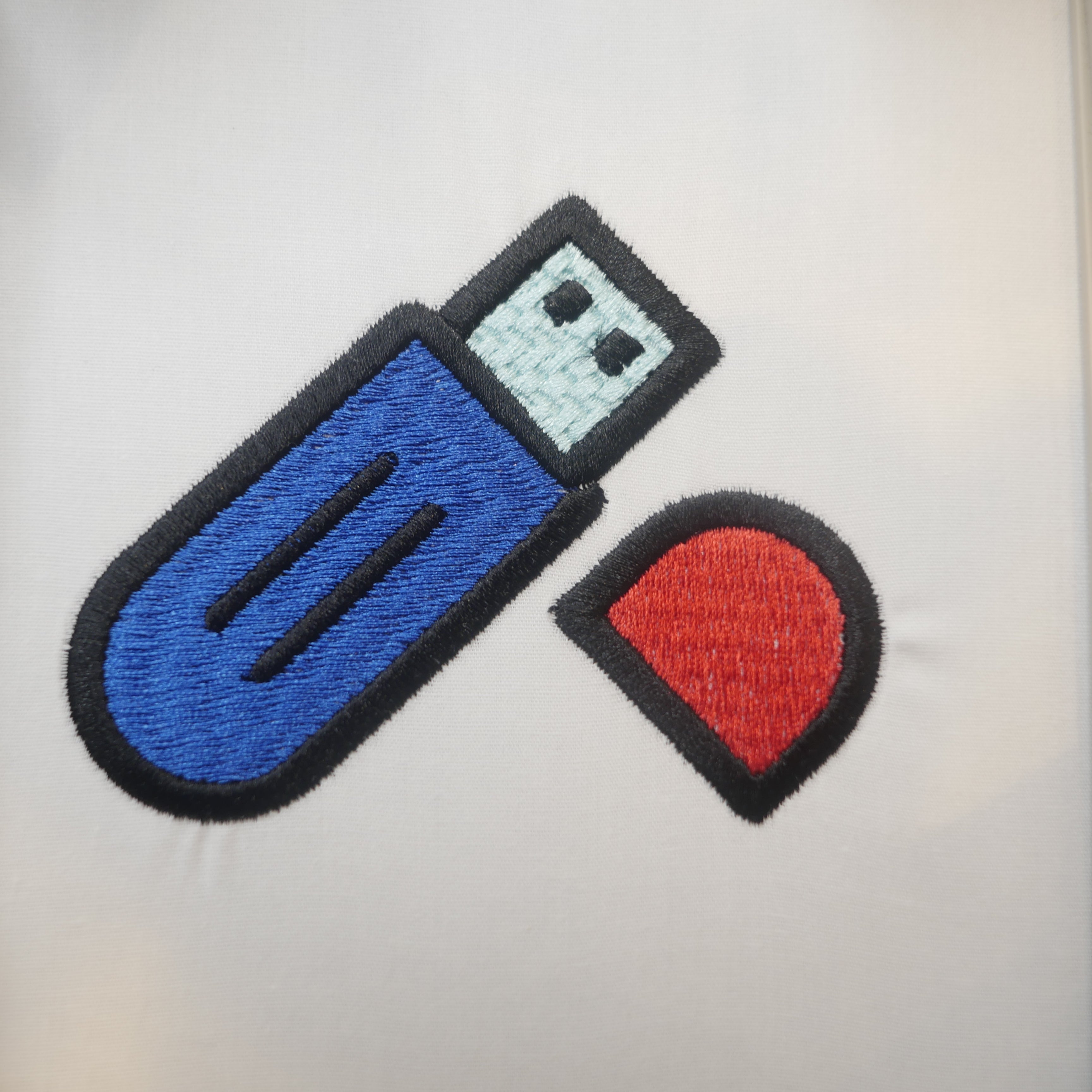 USB Flash Drive Embroidery Design
